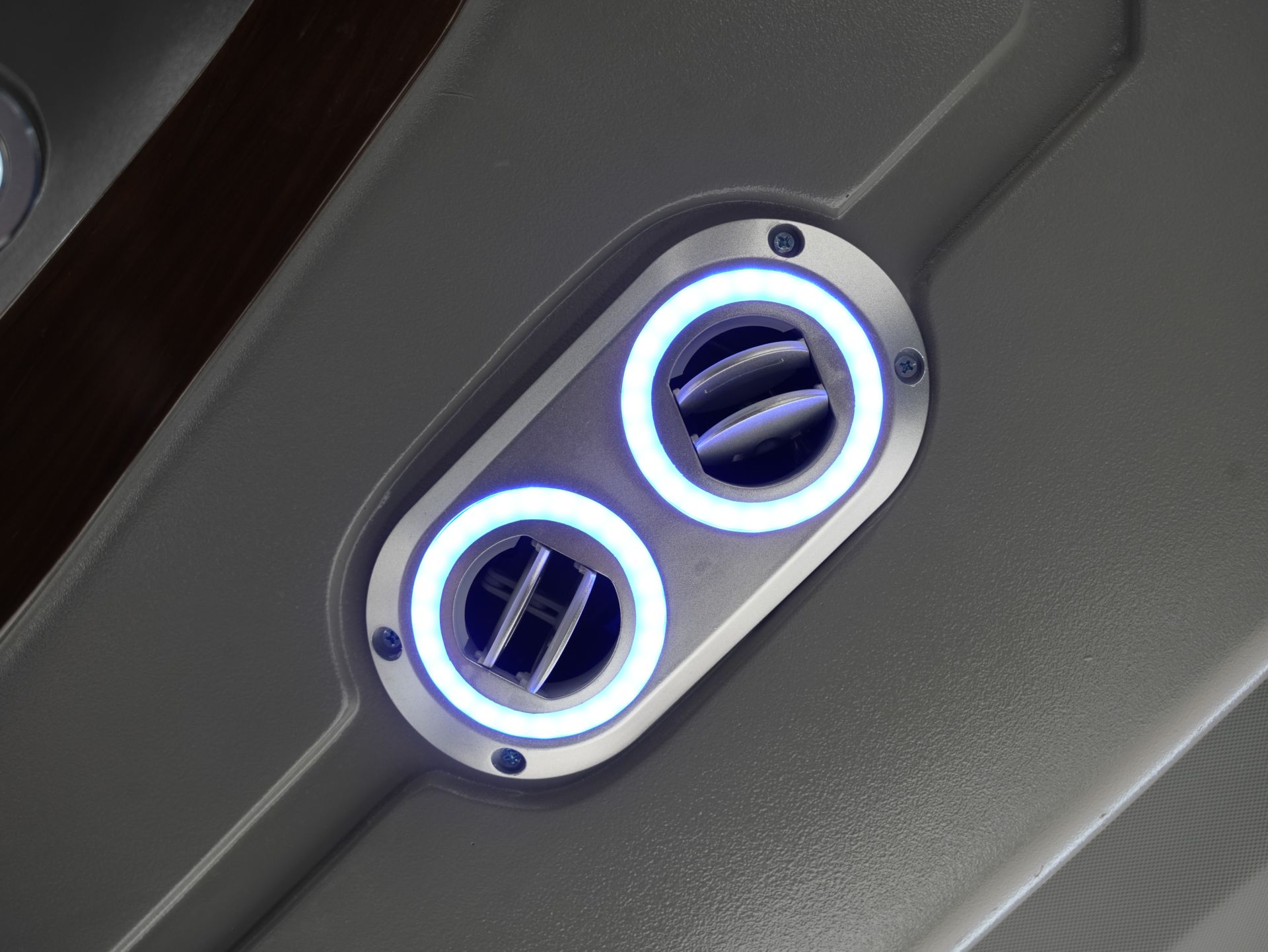 AC