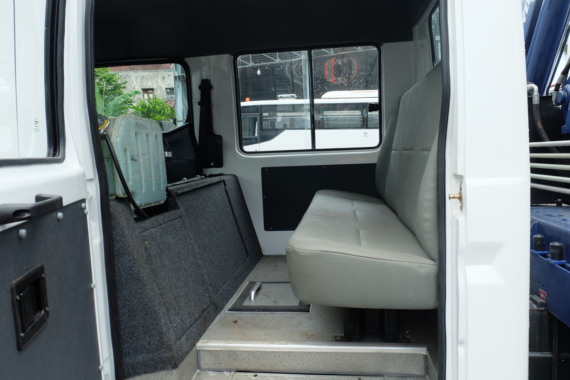 Tempat duduk