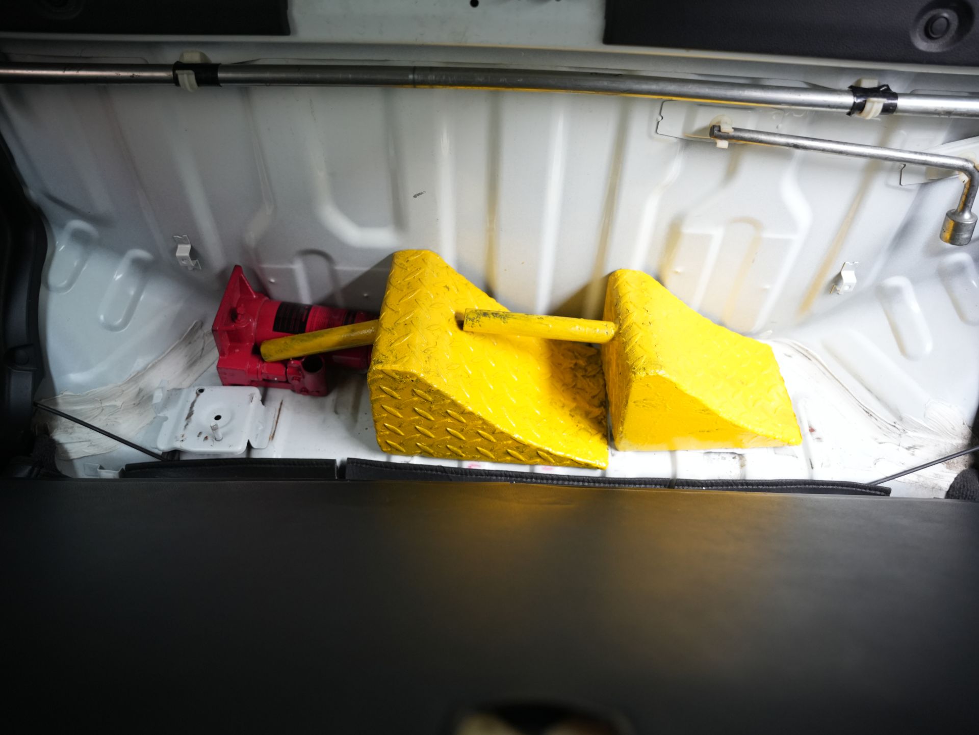 Ganjal Ban Kuning